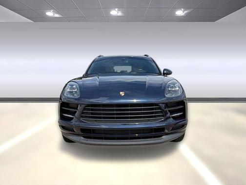Night Blue Metallic 2020 Porsche Macan Macan