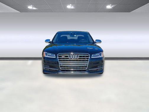 2015 Audi S8 4.0T
