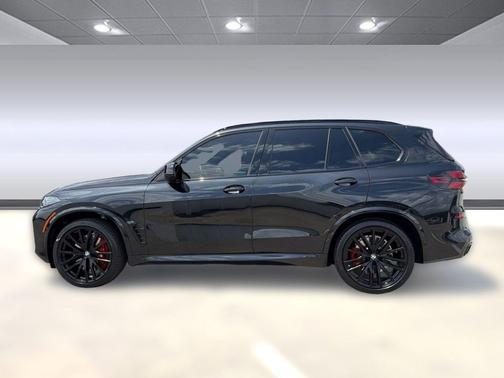 Black Sapphire Metallic 2025 BMW X5 M60i