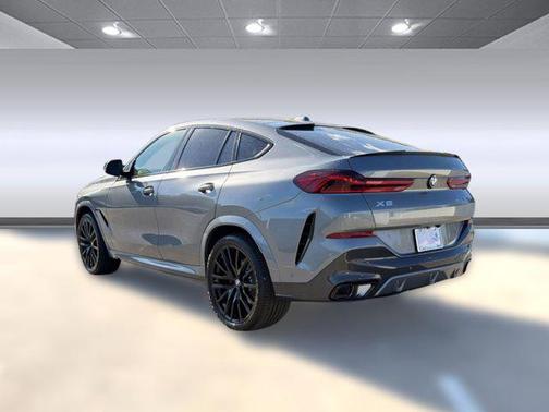 Skyscraper Grey Metallic 2027 BMW X6 xDrive40i