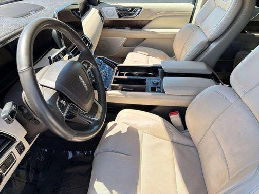 Infinite Black 2020 Lincoln Navigator Reserve