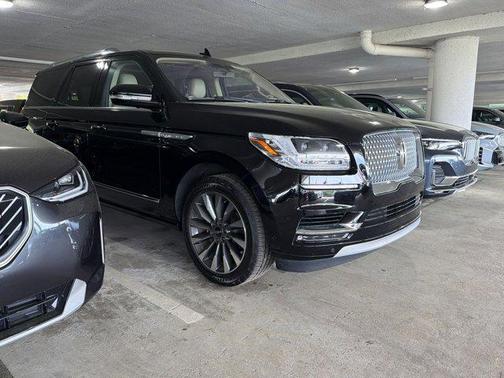 Infinite Black 2020 Lincoln Navigator Reserve