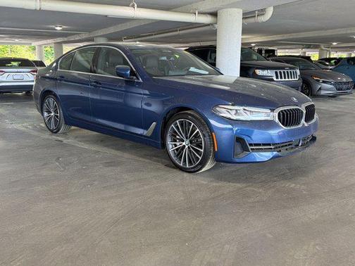 Phytonic Blue Metallic 2023 BMW 540 i