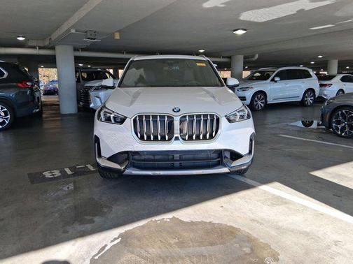 2025 BMW X1 xDrive28i