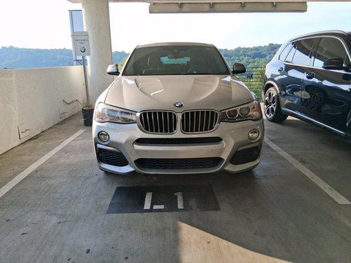 2018 BMW X4 M40i
