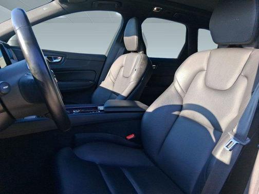 2020 Volvo XC60 T5 Inscription