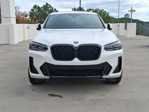 2023 BMW X4 xDrive30i