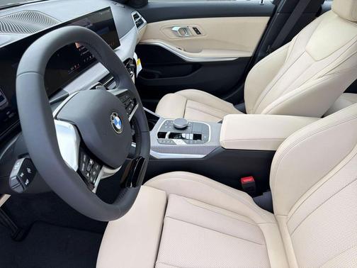 Mineral White Metallic 2026 BMW 330 330i