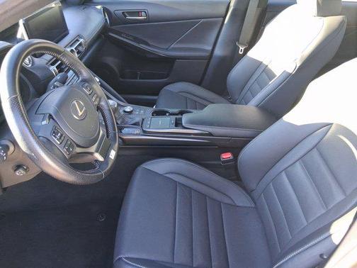 2022 Lexus IS 350 Base