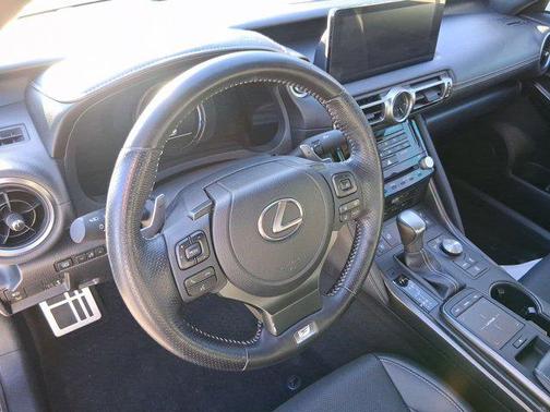 2022 Lexus IS 350 Base