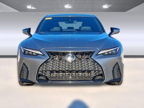 2022 Lexus IS 350 Base