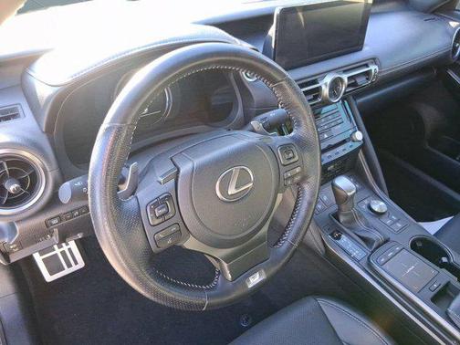 2022 Lexus IS 350 Base
