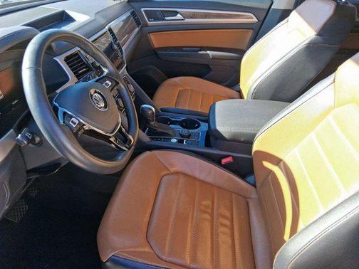 2019 Volkswagen Atlas 3.6L SEL Premium