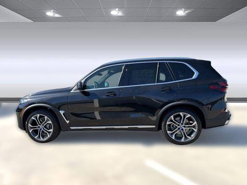 Black Sapphire Metallic 2026 BMW X5 xDrive40i