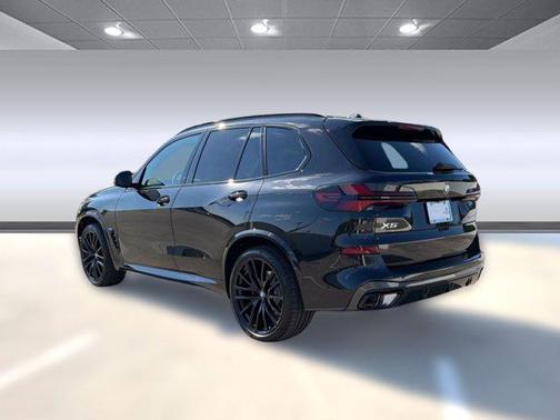 Black Sapphire Metallic 2026 BMW X5 sDrive40i