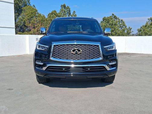 2023 INFINITI QX80 SENSORY AWD