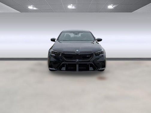 2025 BMW M5 Base