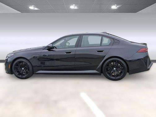 2025 BMW M5 Base