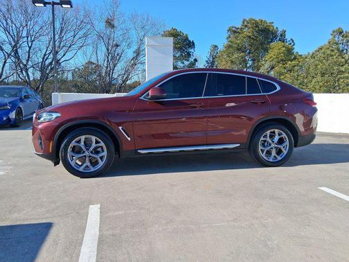 2023 BMW X4 xDrive30i