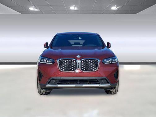 2023 BMW X4 xDrive30i