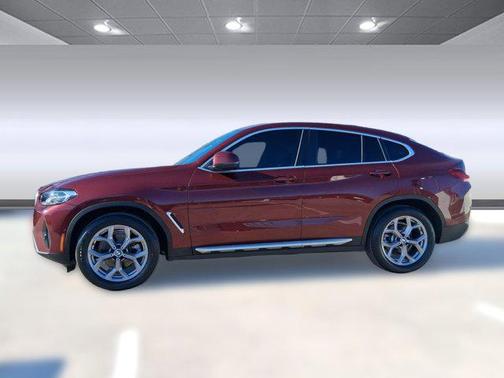 2023 BMW X4 xDrive30i