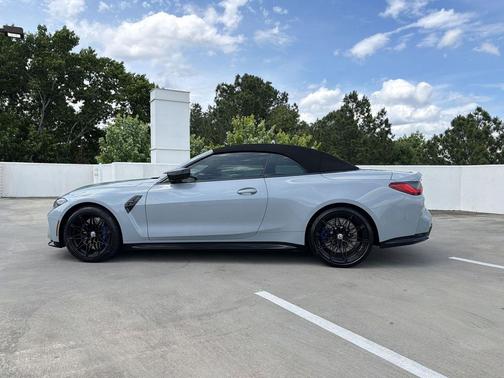 Brooklyn Grey Metallic 2023 BMW M4 Competition xDrive