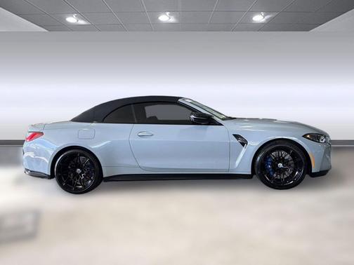 Brooklyn Grey Metallic 2023 BMW M4 Competition xDrive