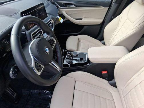 2022 BMW X3 M40i