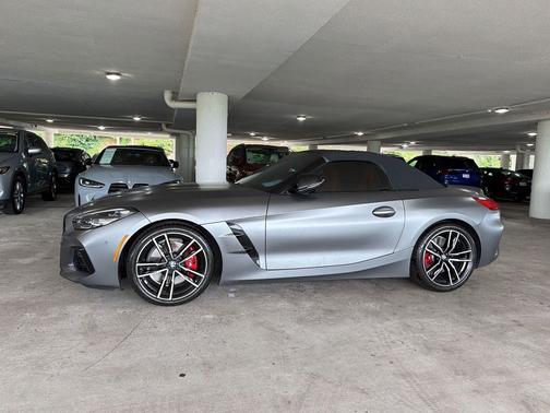 Frozen Grey II Metallic 2022 BMW Z4 M40i