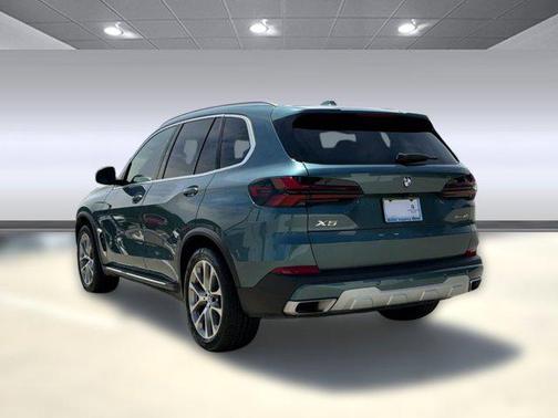 Blue Ridge Mountain Metallic 2024 BMW X5 sDrive40i