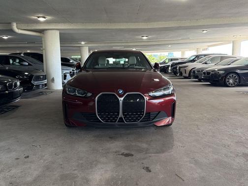 Aventurin Red Metallic 2023 BMW i4 Gran Coupe eDrive40