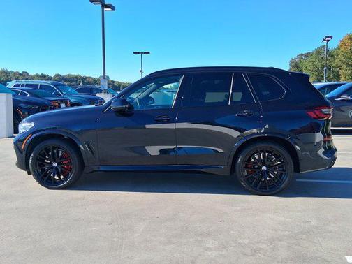 2023 BMW X5 M50i