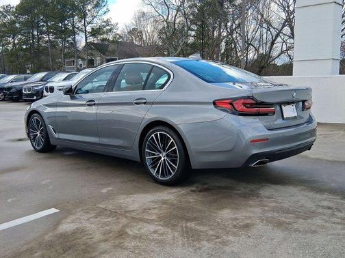 2023 BMW 530 i