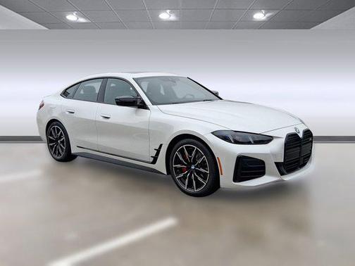 2025 BMW M440 i xDrive