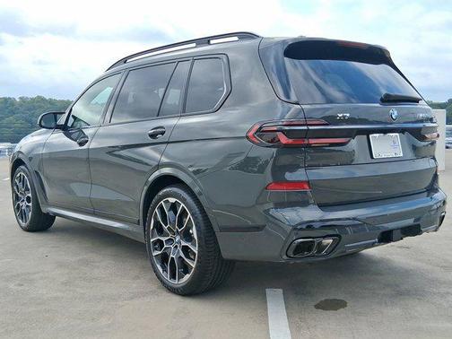 2026 BMW X7 M60i