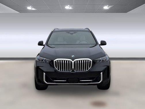 Black Sapphire Metallic 2026 BMW X5 sDrive40i