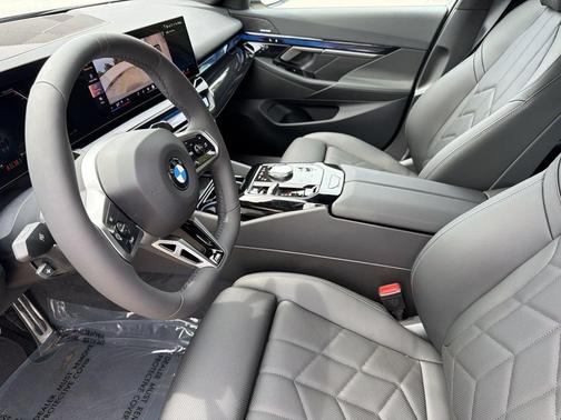 Oxide Grey Metallic 2027 BMW 530 i xDrive