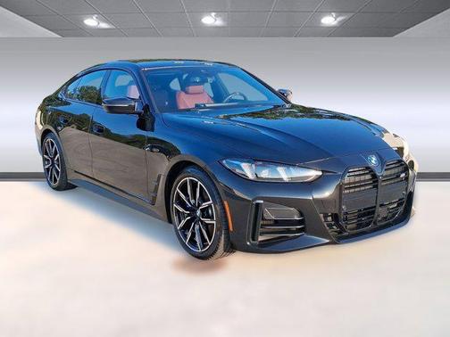 2025 BMW M440 i