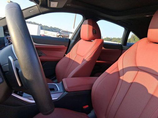 2025 BMW M440 i