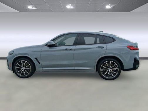 2023 BMW X4 xDrive30i