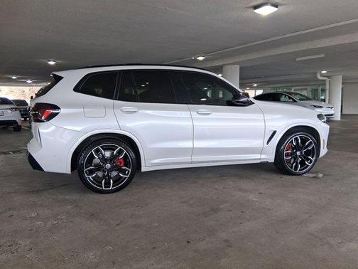 2023 BMW X3 M40i