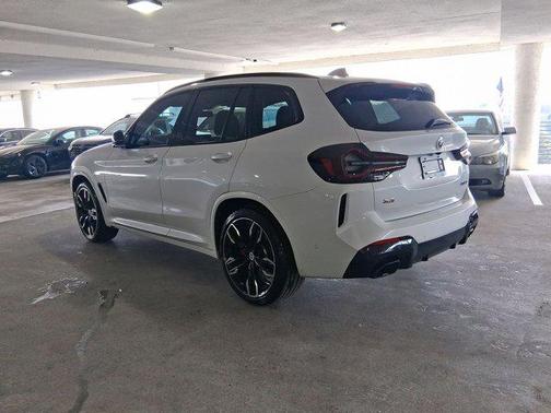 2023 BMW X3 M40i