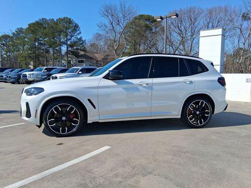 2023 BMW X3 M40i