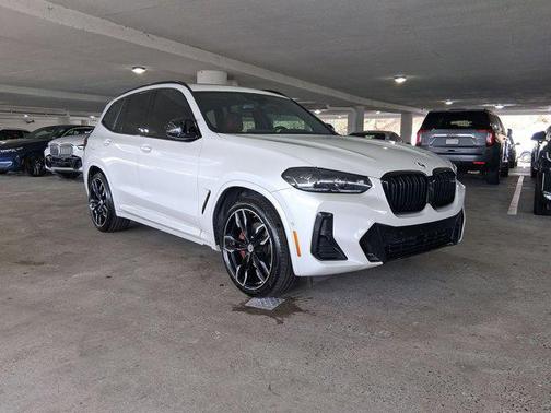 2023 BMW X3 M40i