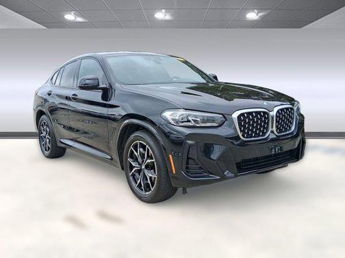 2023 BMW X4 xDrive30i