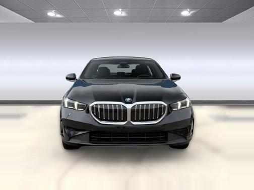 2026 BMW 530 530i