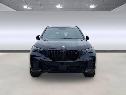 2025 BMW X5 M60i