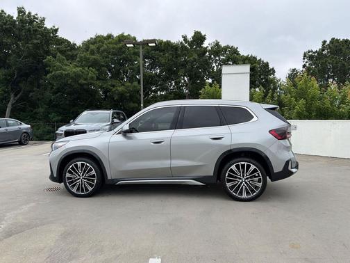 Space Silver Metallic 2025 BMW X1 xDrive28i