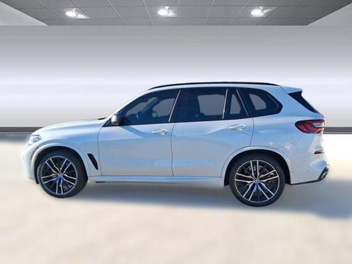 2023 BMW X5 M50i