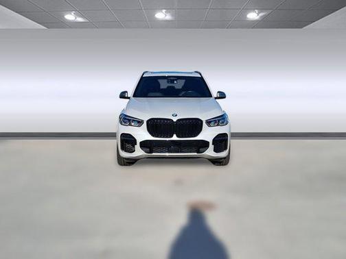 2023 BMW X5 M50i